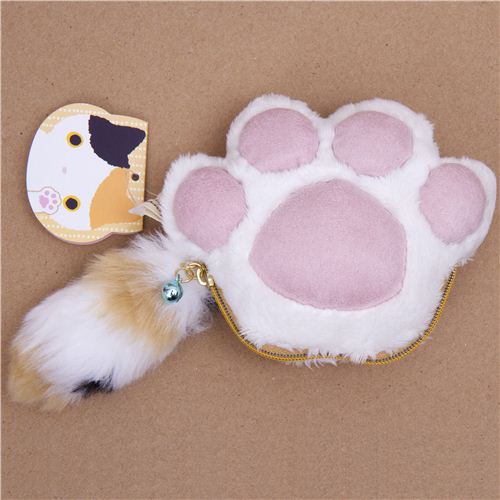 pied-Kutusita-Nyanko-cat-paw-plush-pouch